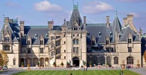 10 Most Breathtaking Wedding Venues Around the World