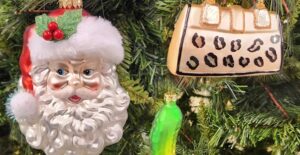 40 Tackiest Christmas Ornaments