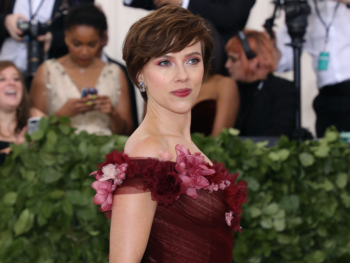 Heart: Side-Swept Long Pixie
