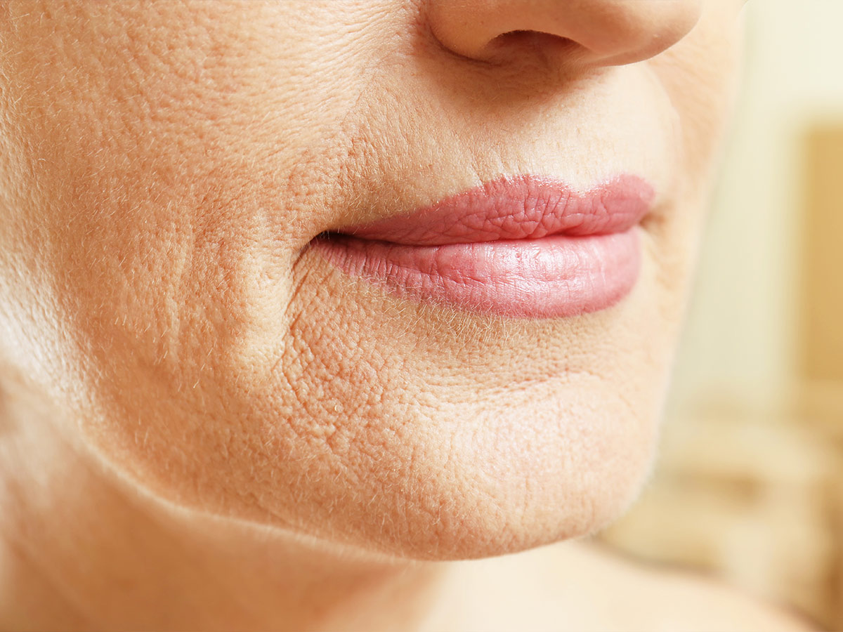 Lightly Define the Lip Line