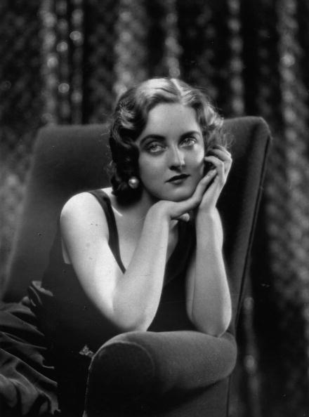 Bette Davis's Slick Side-Parted Bob