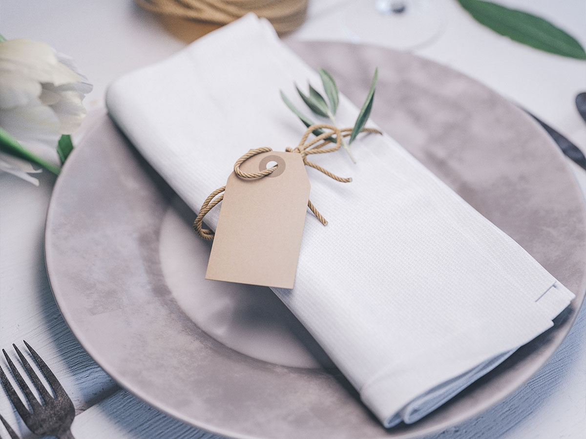 Use Luggage Tags as Napkin Rings