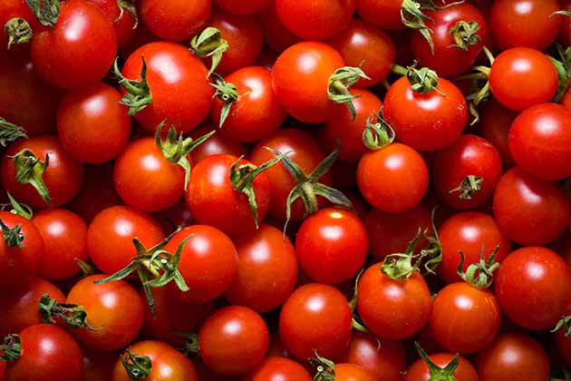 Dirty: Tomatoes