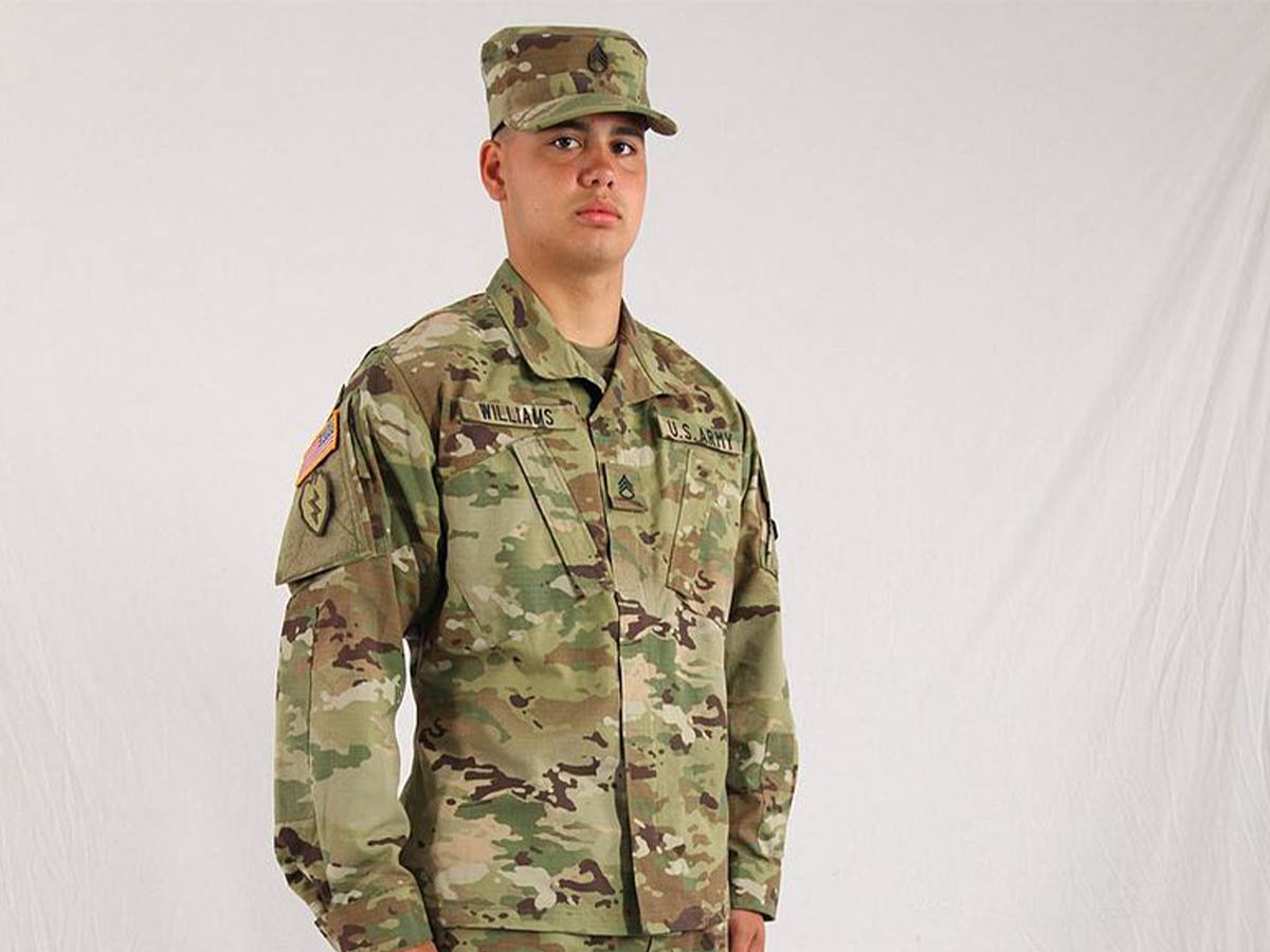 The Army Combat Uniform (2004)