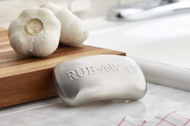 Rub-A-Way Bar