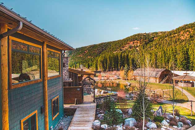 Gallatin Gateway, Montana