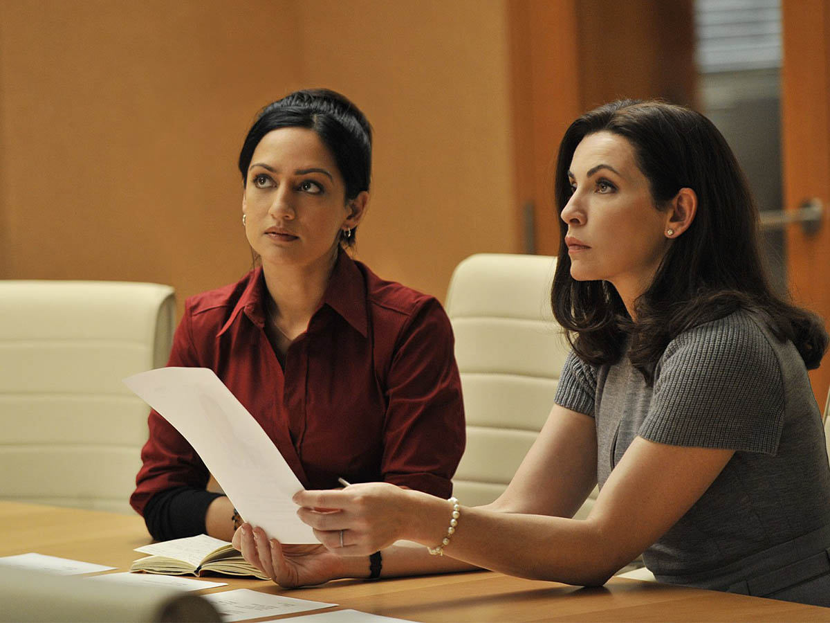 Julianna Marguiles & Archie Panjabi (The Good Wife)