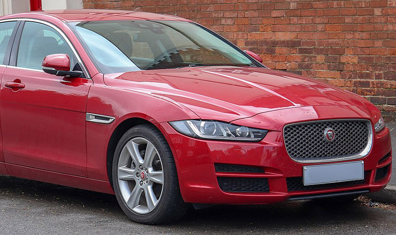 Jaguar XE