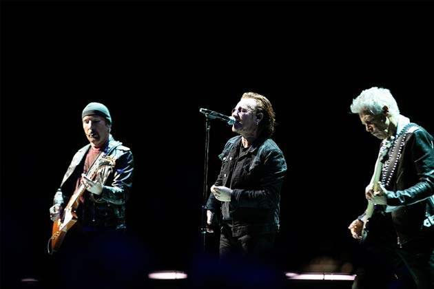 U2