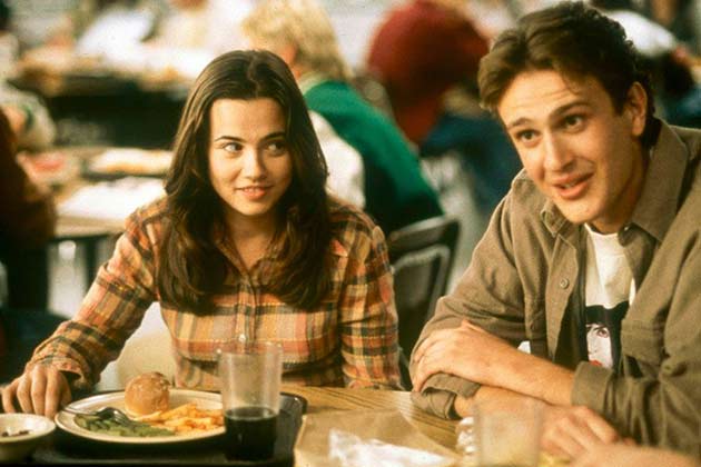 Jason Segel and Linda Cardellini