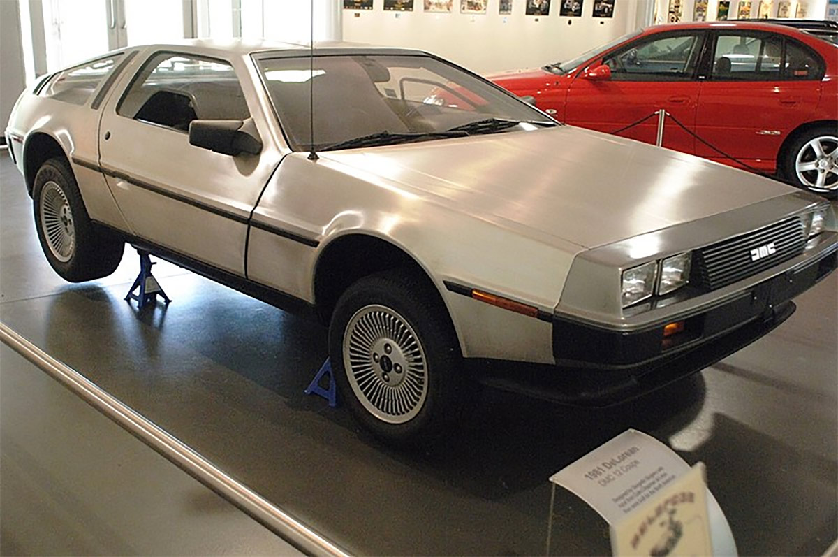 1981 DeLorean DMC-12