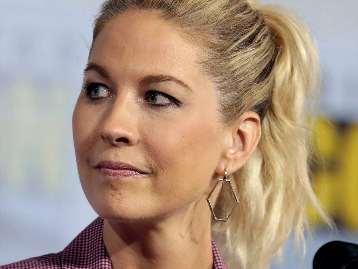 Jenna Elfman