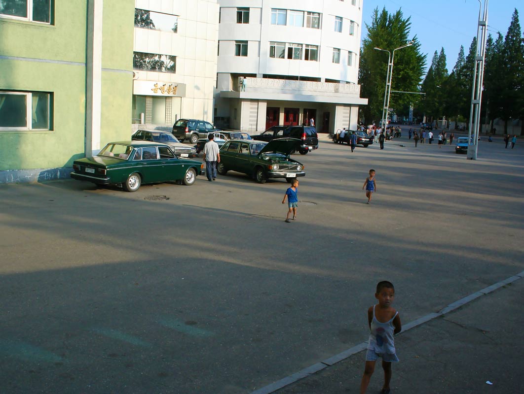 Kim Il-Sung Scammed Sweden