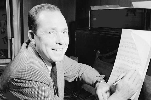 Baby, It's Cold Outside - Johnny Mercer