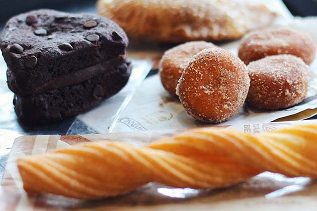 Taco Bell Desserts in the U.S.