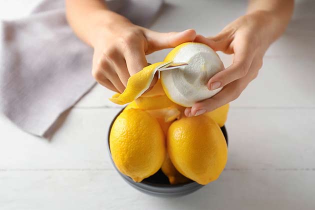 You Don’t Need to Wash Fruits if You Peel Them