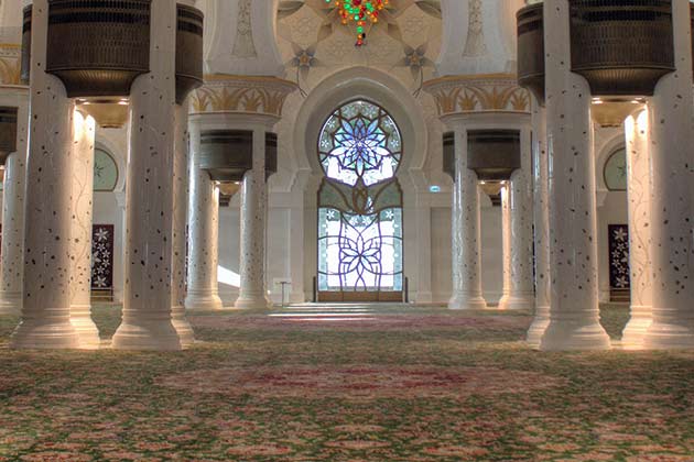 Home to the Largest Hand-Woven Carpet