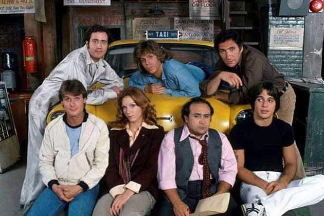 The show went on smoothly after Conaway's departure.