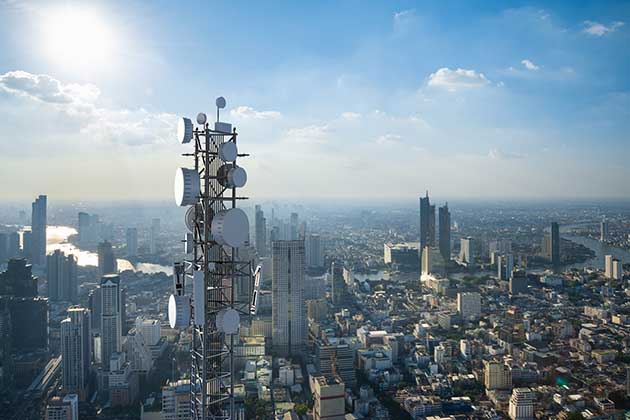 Mobile Phones Use Satellite
