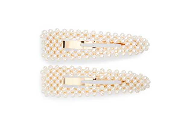 Enhance Your Look With Hair Accessories