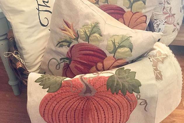 Find Some Fall Accent Pillows