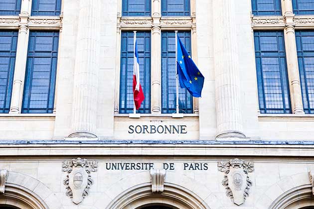 France: College Education