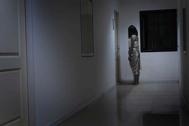 Faceless Lady