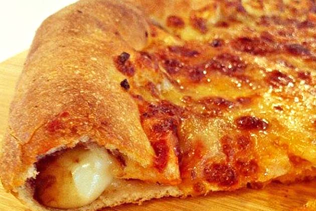 Marmite Pizza (Pizza Hut)
