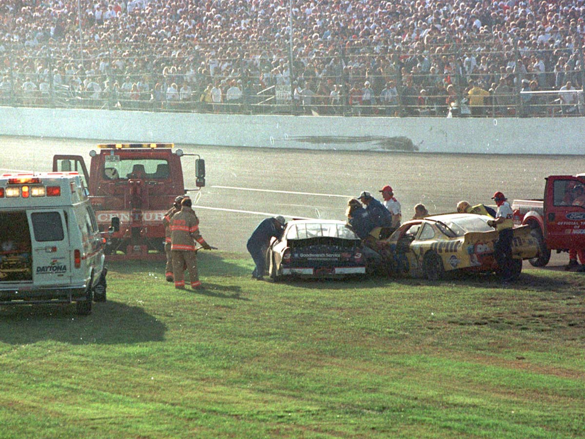 NASCAR Legend Dale Earnhardt Dies After Crash at Daytona 500