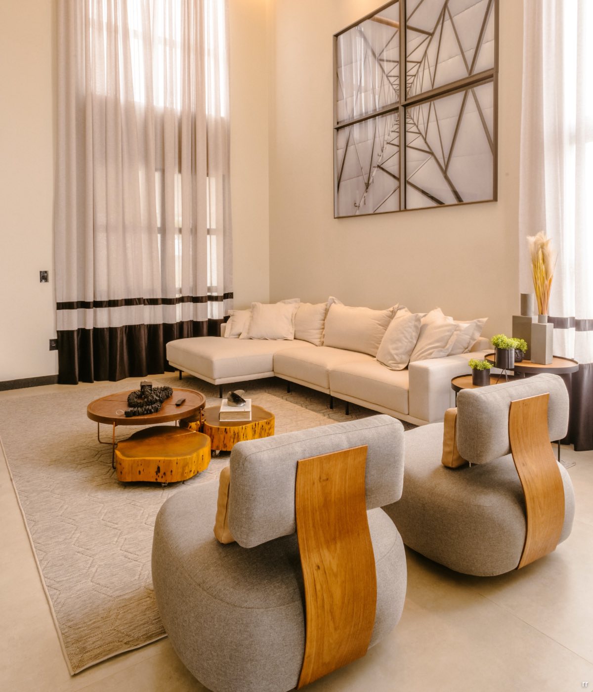 Small Luxury Pieces