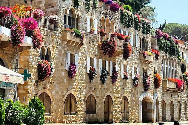 Beirut (Where to Stay)