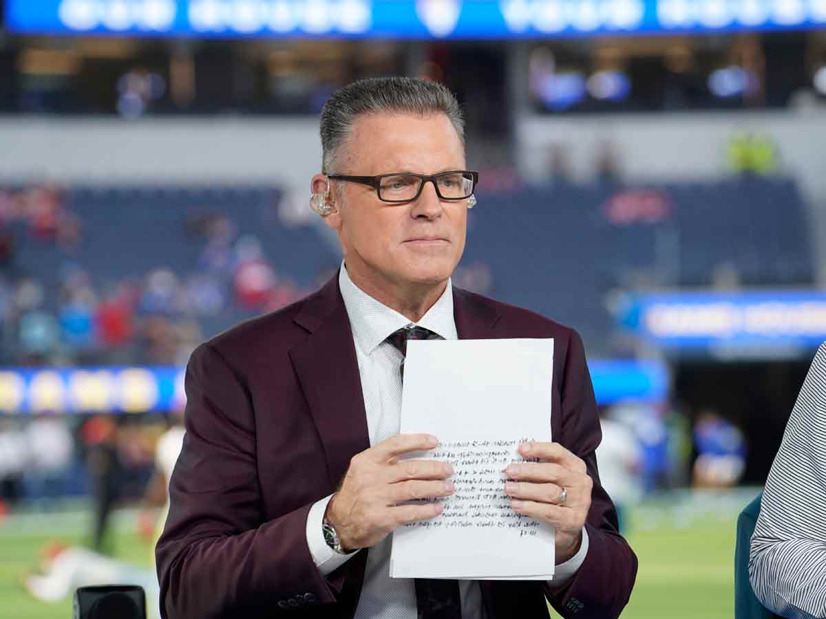 Howie Long: $4 Million