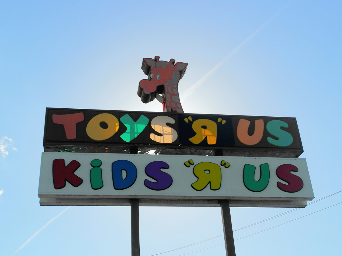 Kids "R" Us