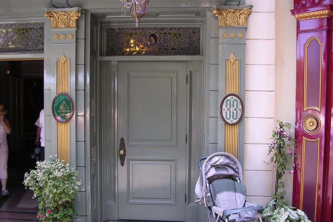 Club 33
