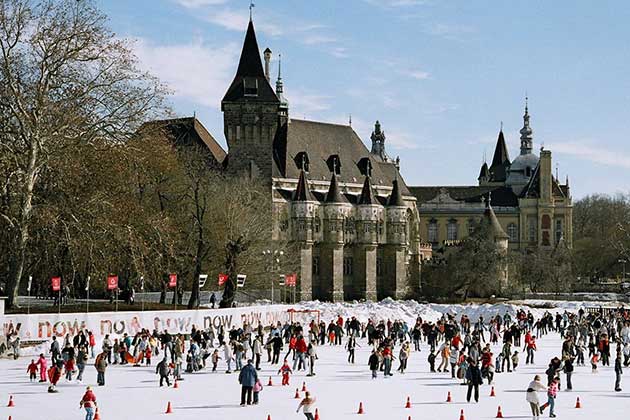 Vidam Park, Hungary