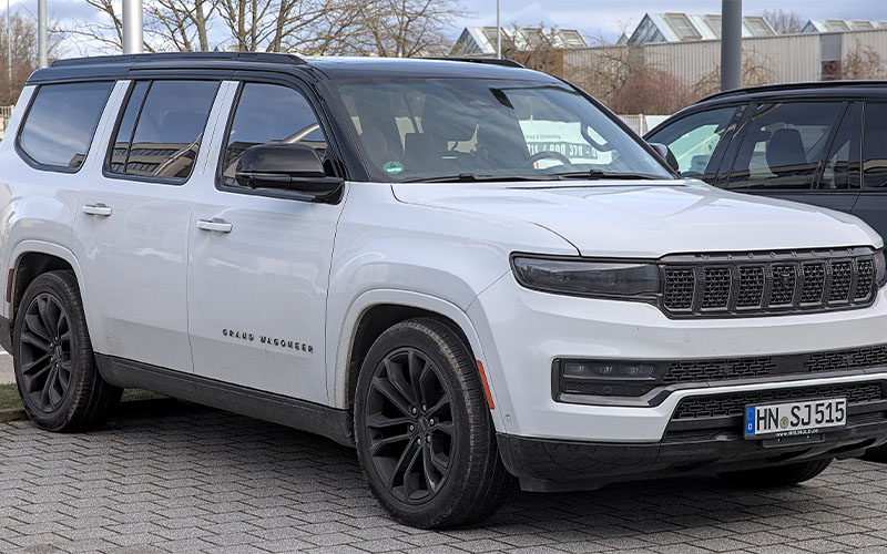 2024 Jeep Grand Wagoneer