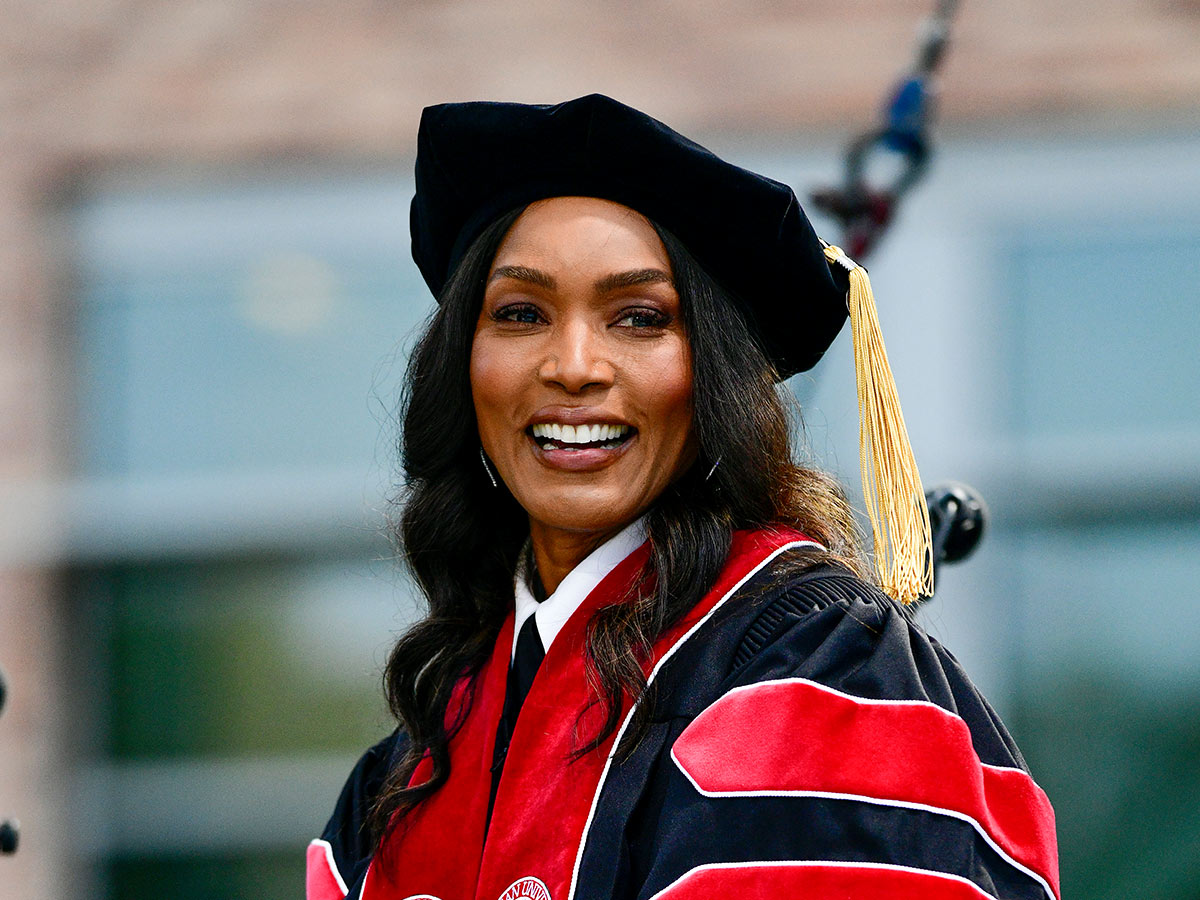 Angela Bassett