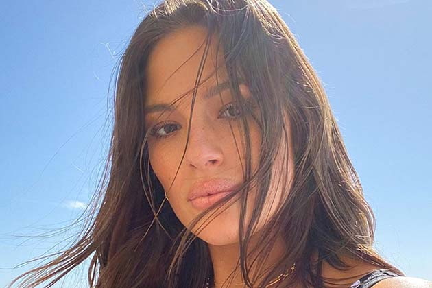 Ashley Graham @ashleygraham