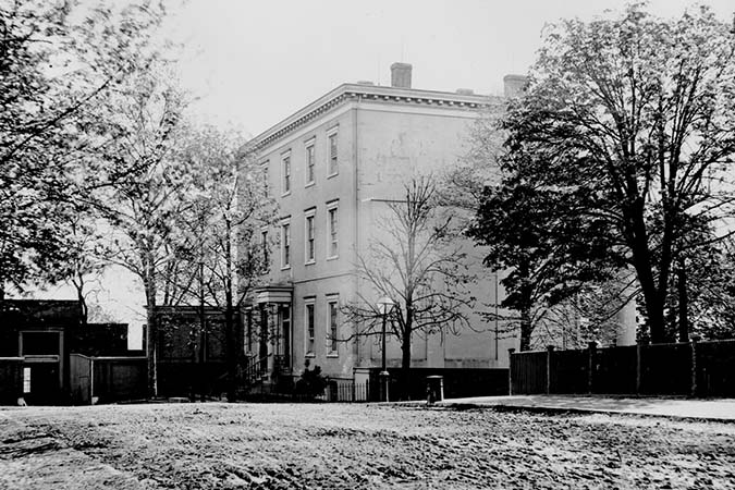 Jefferson Davis' Home, Known at "The White House of the Confederacy"