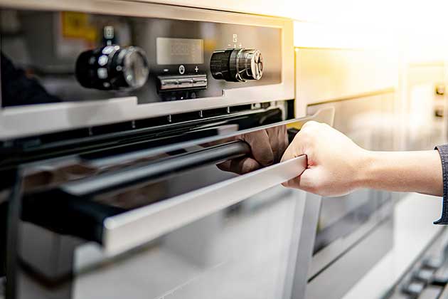 Refrigerator/Oven Door Handle