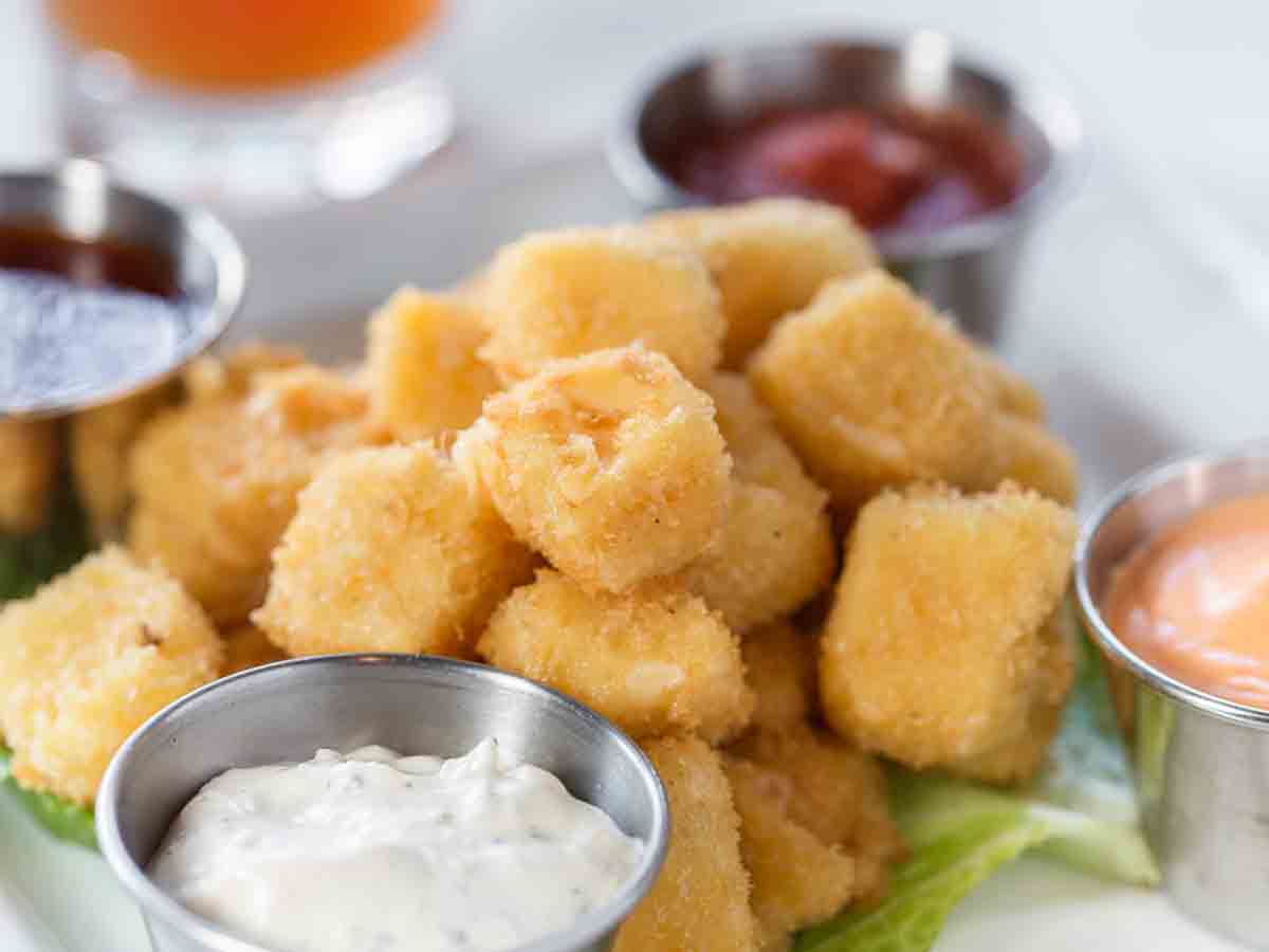 Wisconsin: Cheese Curds
