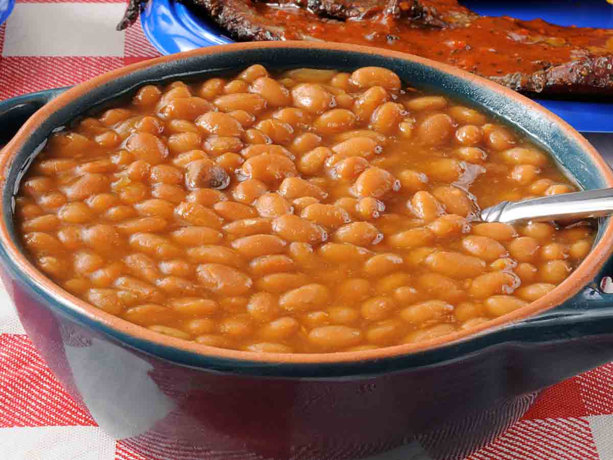 Massachusetts: Boston Baked Beans