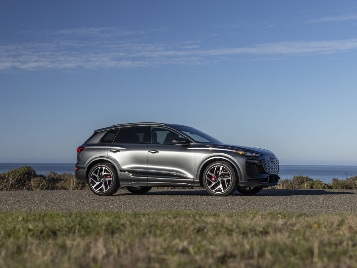 2025 Audi SQ6 e-tron