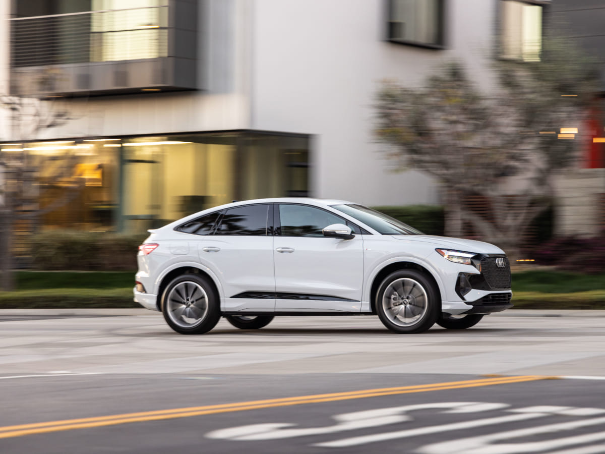 2024 Audi Q4 Sportback e-tron