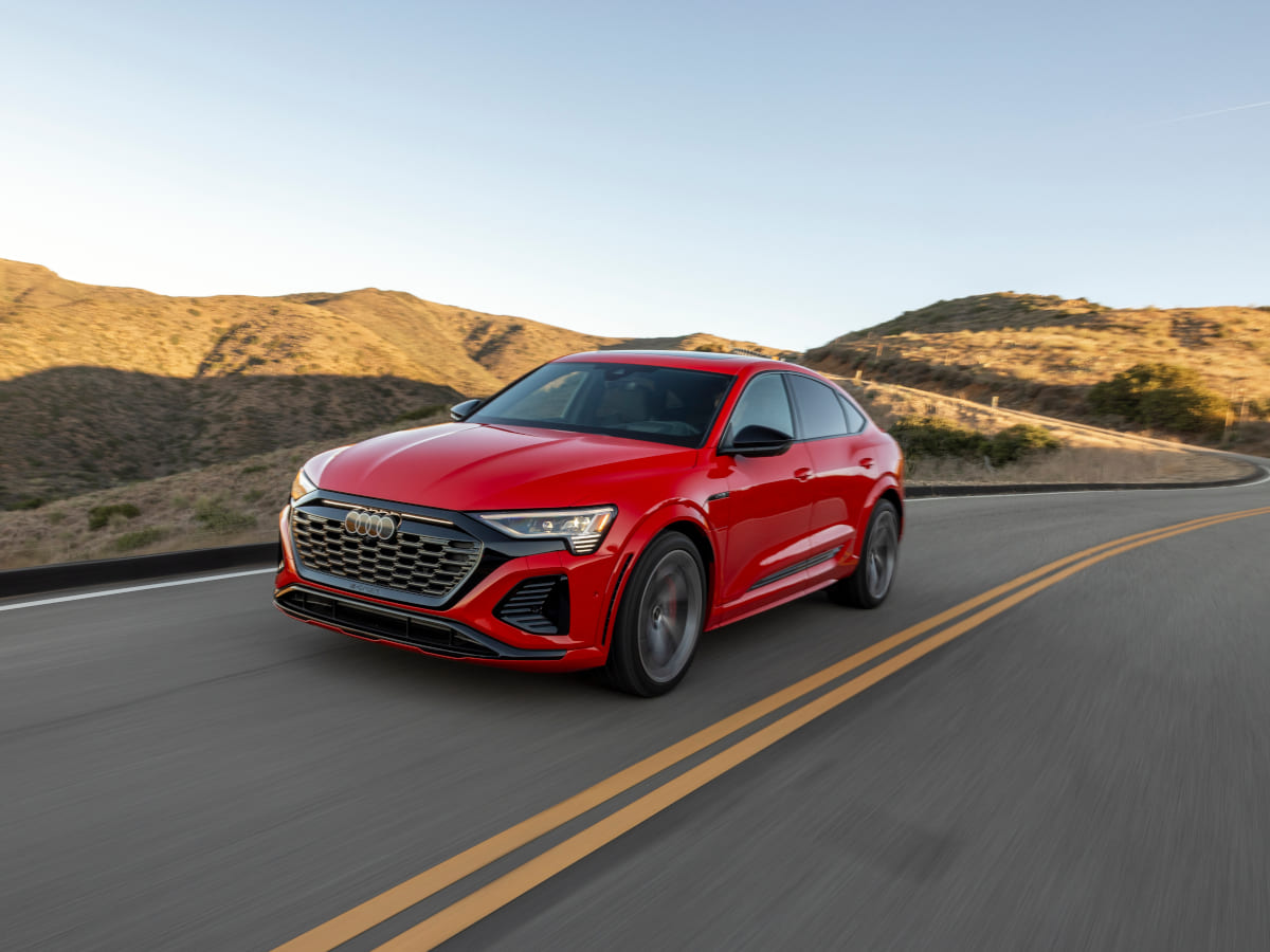 2024 Audi Q8 Sportback e-tron