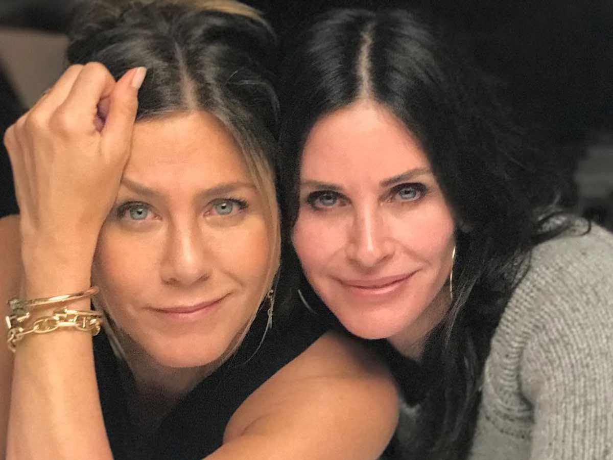 Jennifer Aniston and Courtney Cox