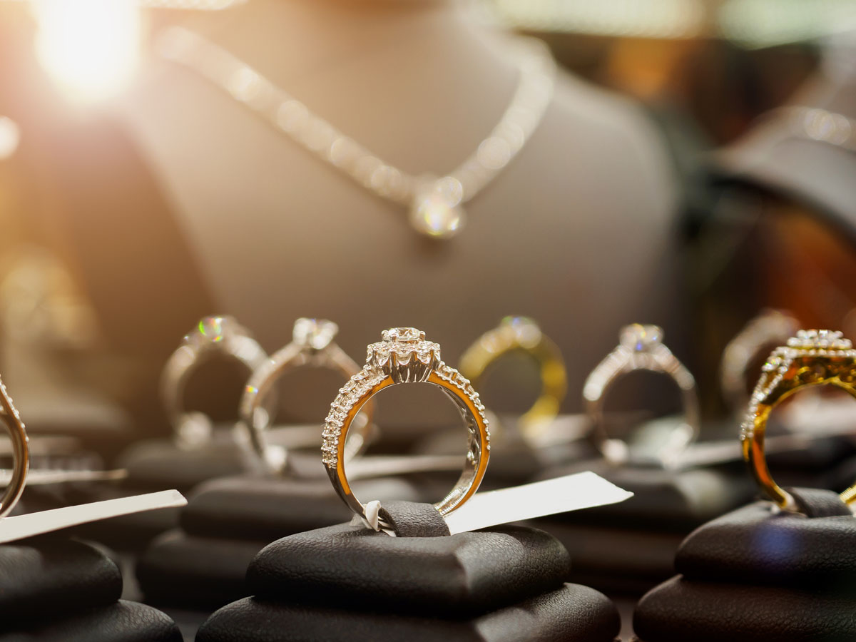 Love Diamonds