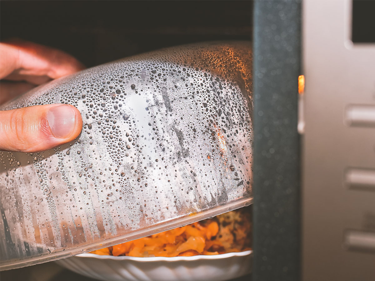 Use a Microwave Cover