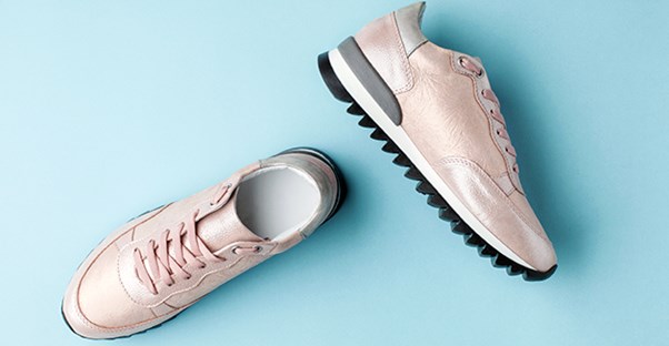 womens travel shoes