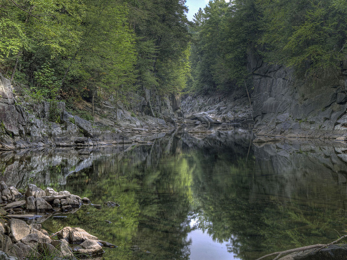 Massachusetts - Chesterfield Gorge